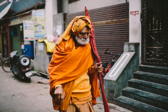 Alex Rapada - India 04