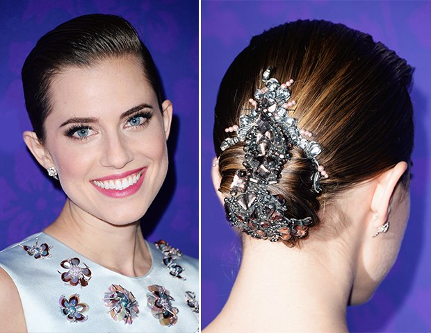 Allison Williams hair accessorize