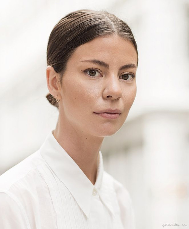 frange-raie-au-milieu-2