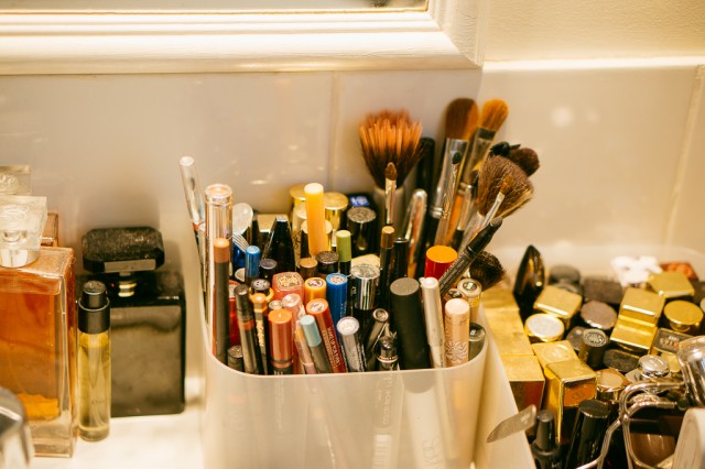 MLW - Vanity - Mai Hua-10