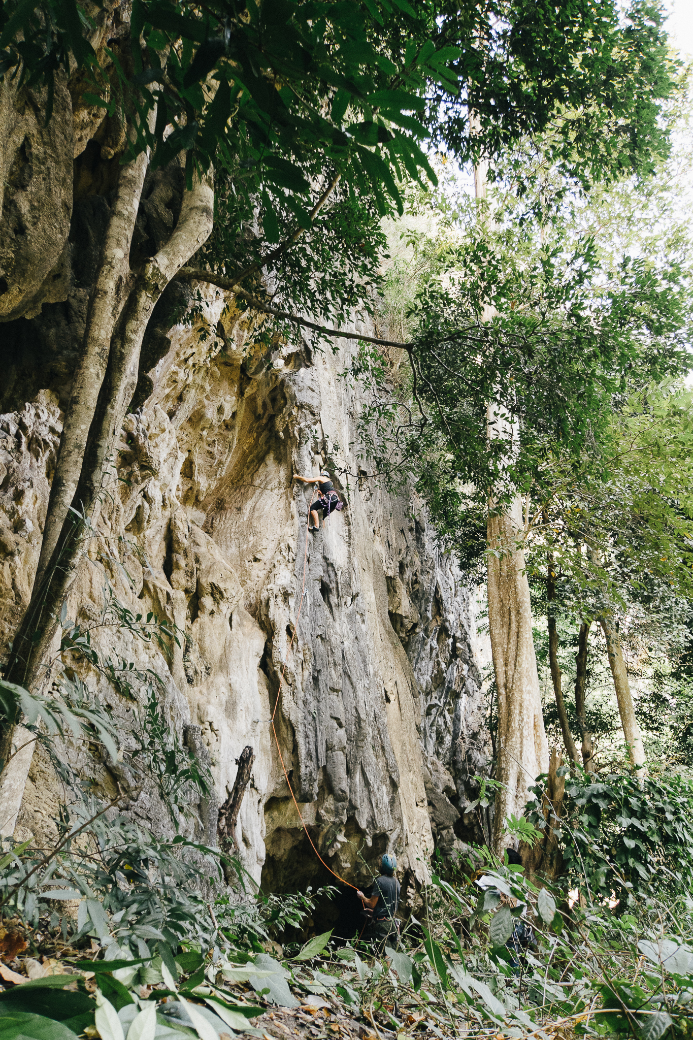 Site d'escalade à Thakek - Grimpeurs - Laos-2