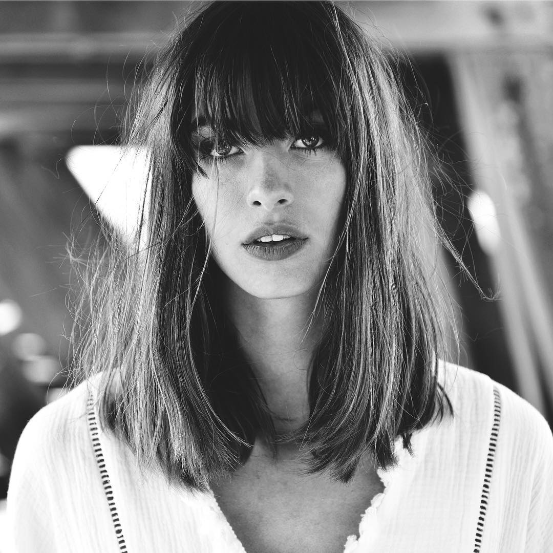 Frange longue droite