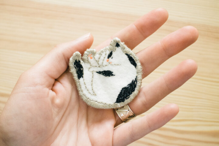 Patch brodé chat endormi